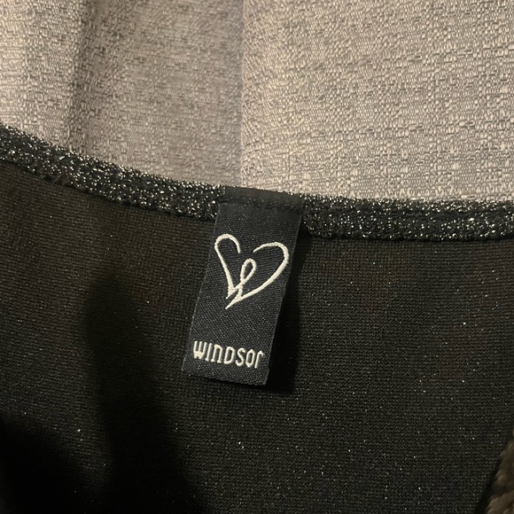 black mini dress perfect for homecoming dance or any occasion - Picture 2 of 3